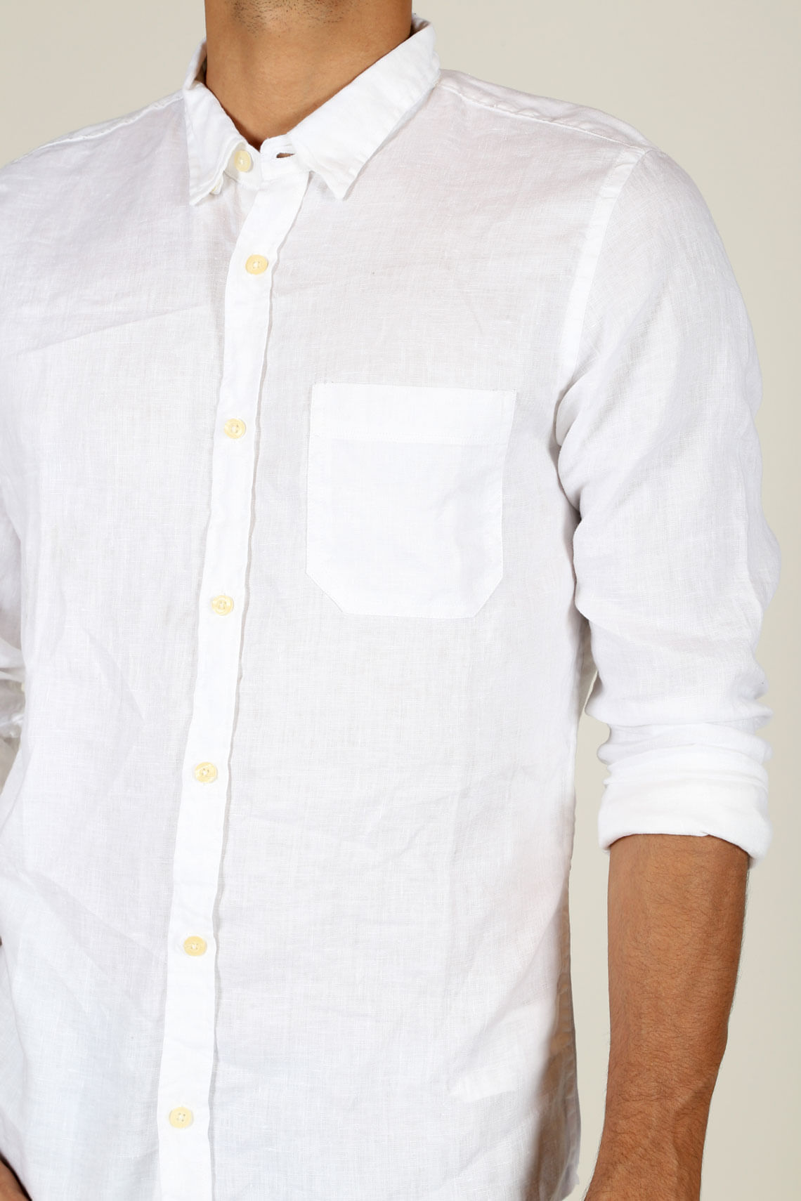 Camisa blanca de lino para hombre