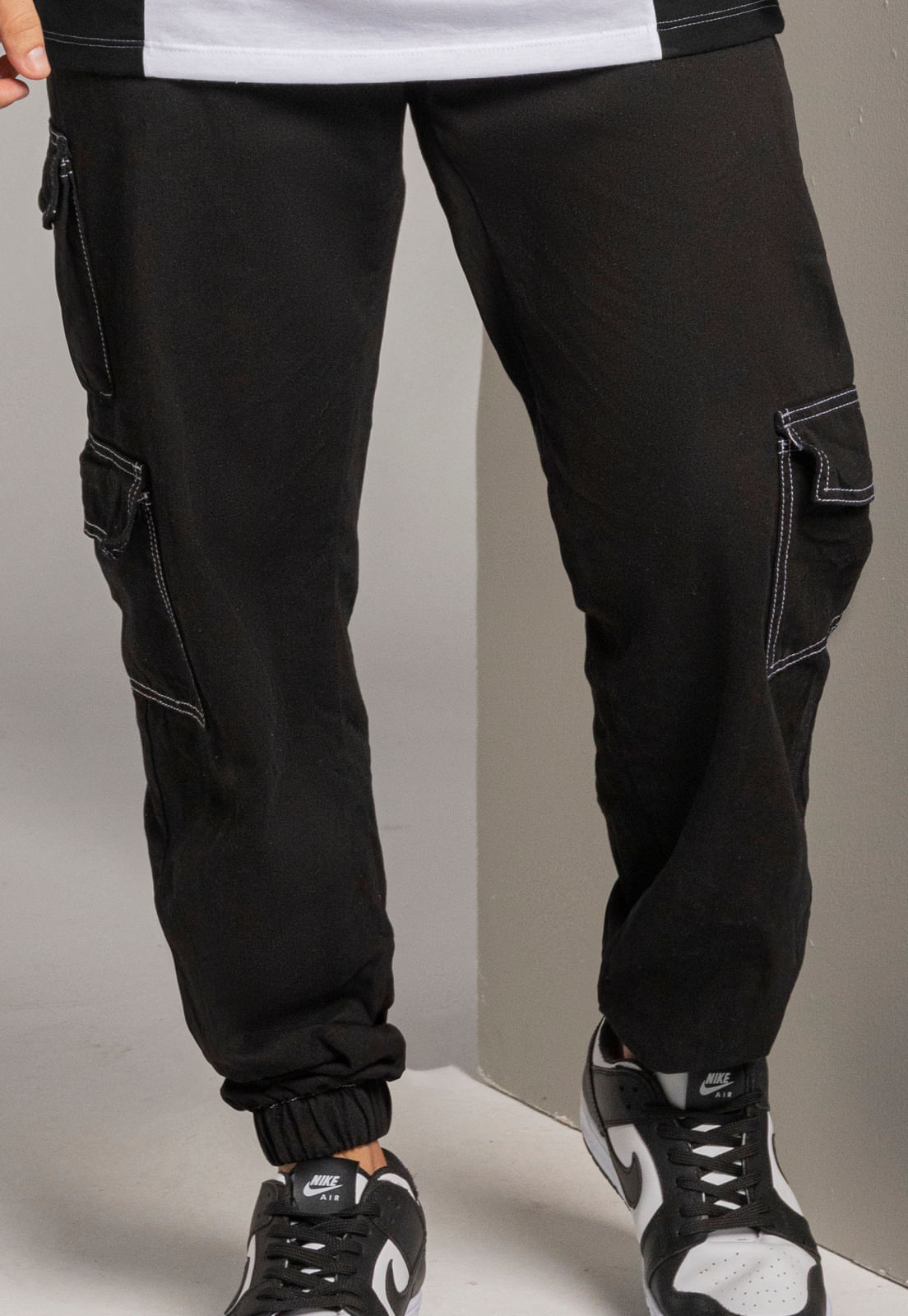Jogger Hombre Negro Mp 100325