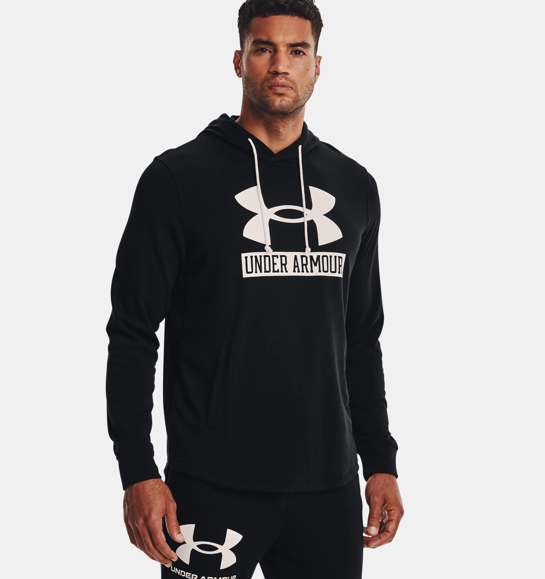 Buzo Under Armour Rival Terry Logo Negro Hombre
