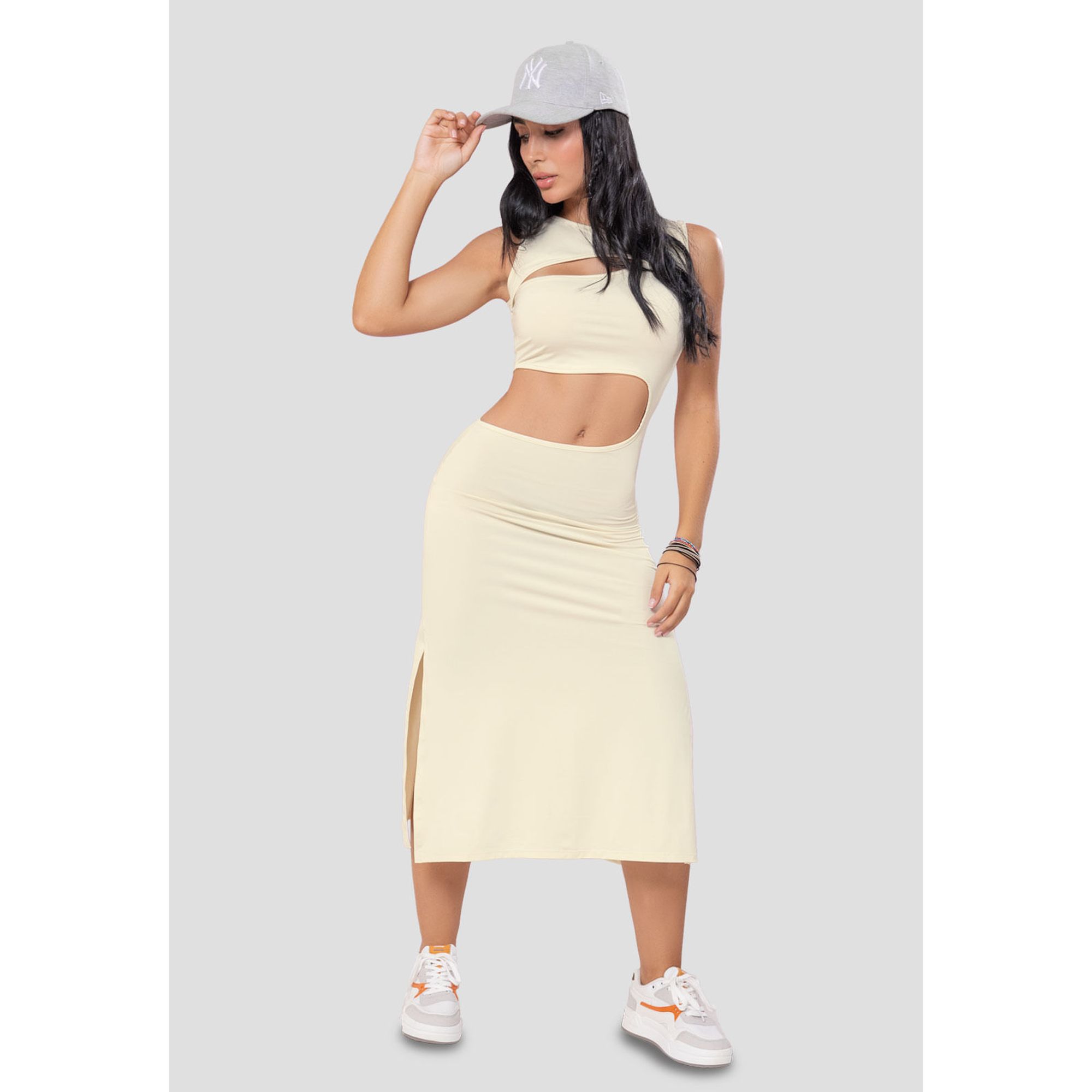 Vestido Largo Mujer Caqui Atypical 105444