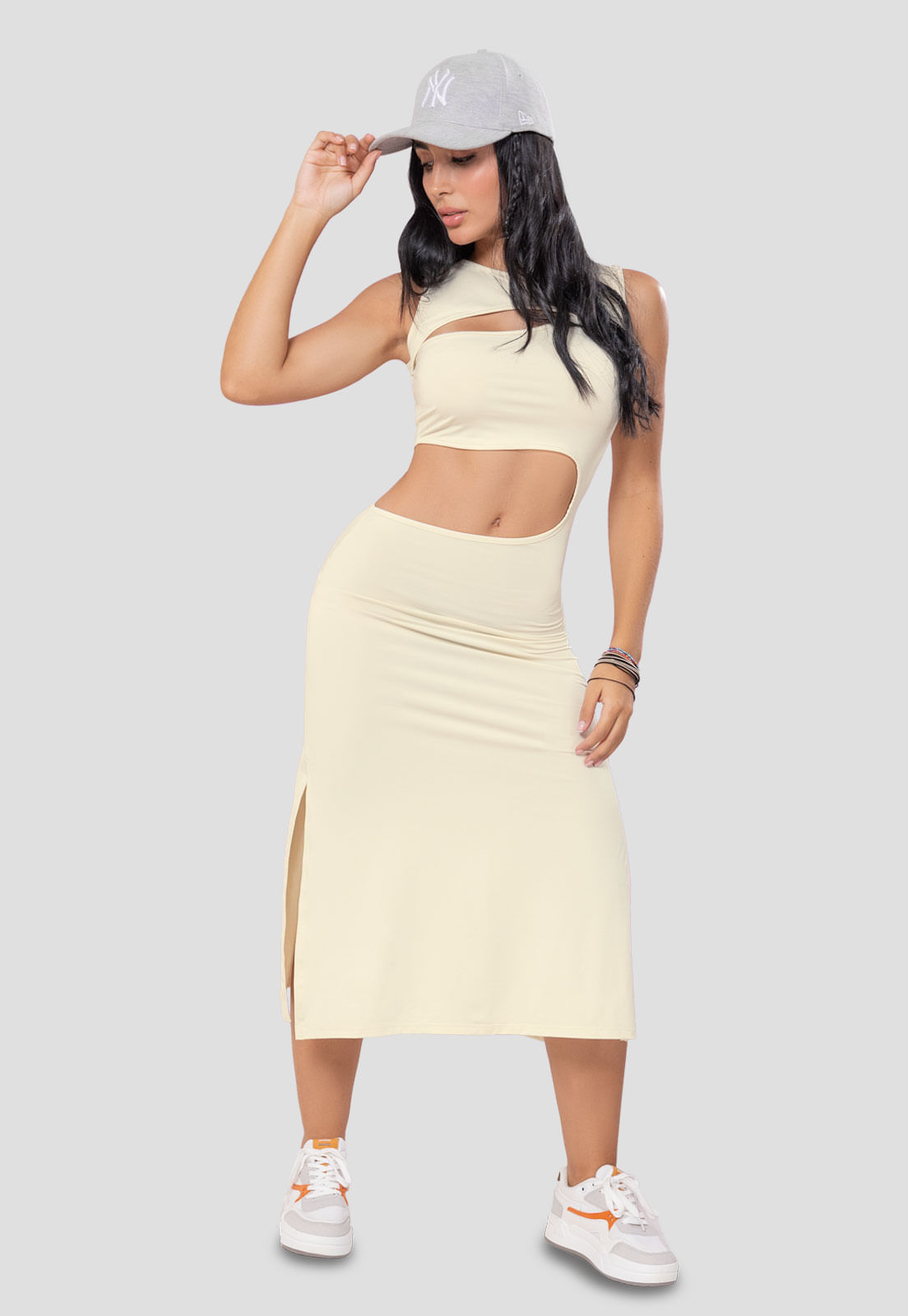 Vestido Largo Mujer Caqui Atypical 105444