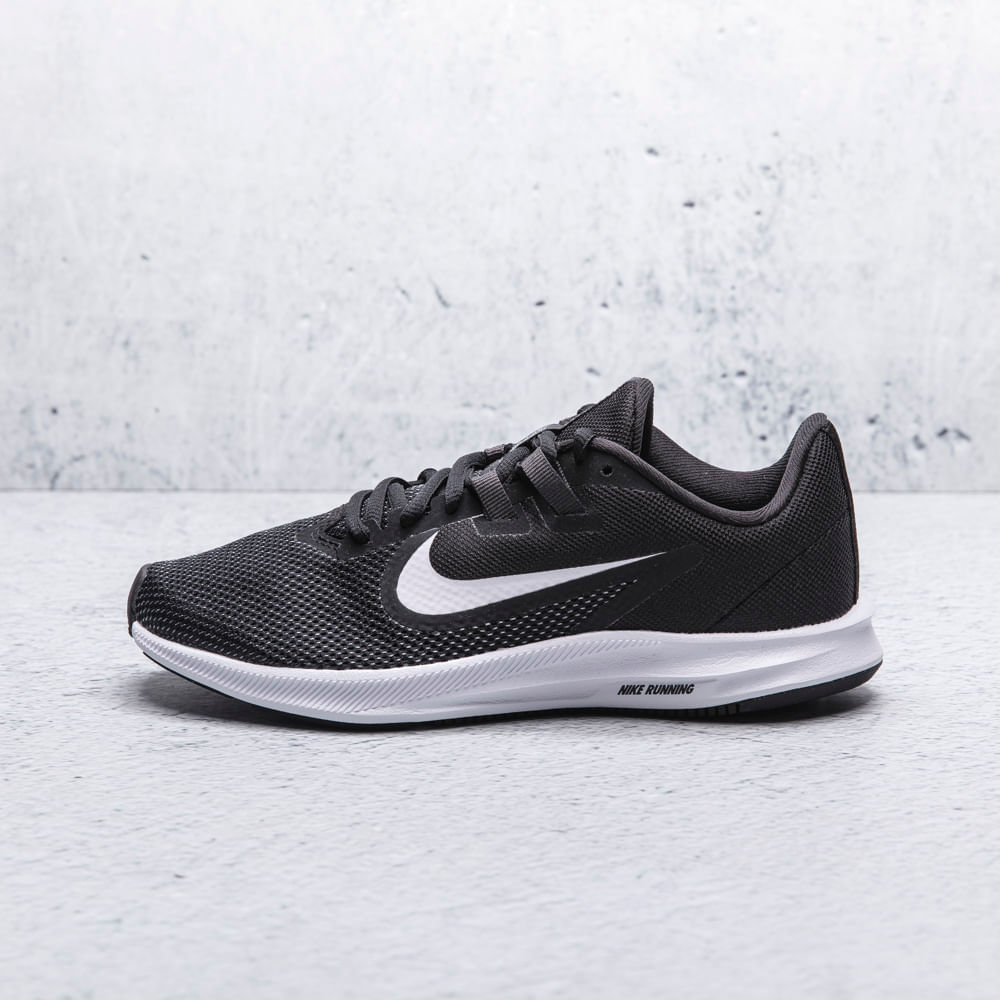 buscar tenis nike de mujer