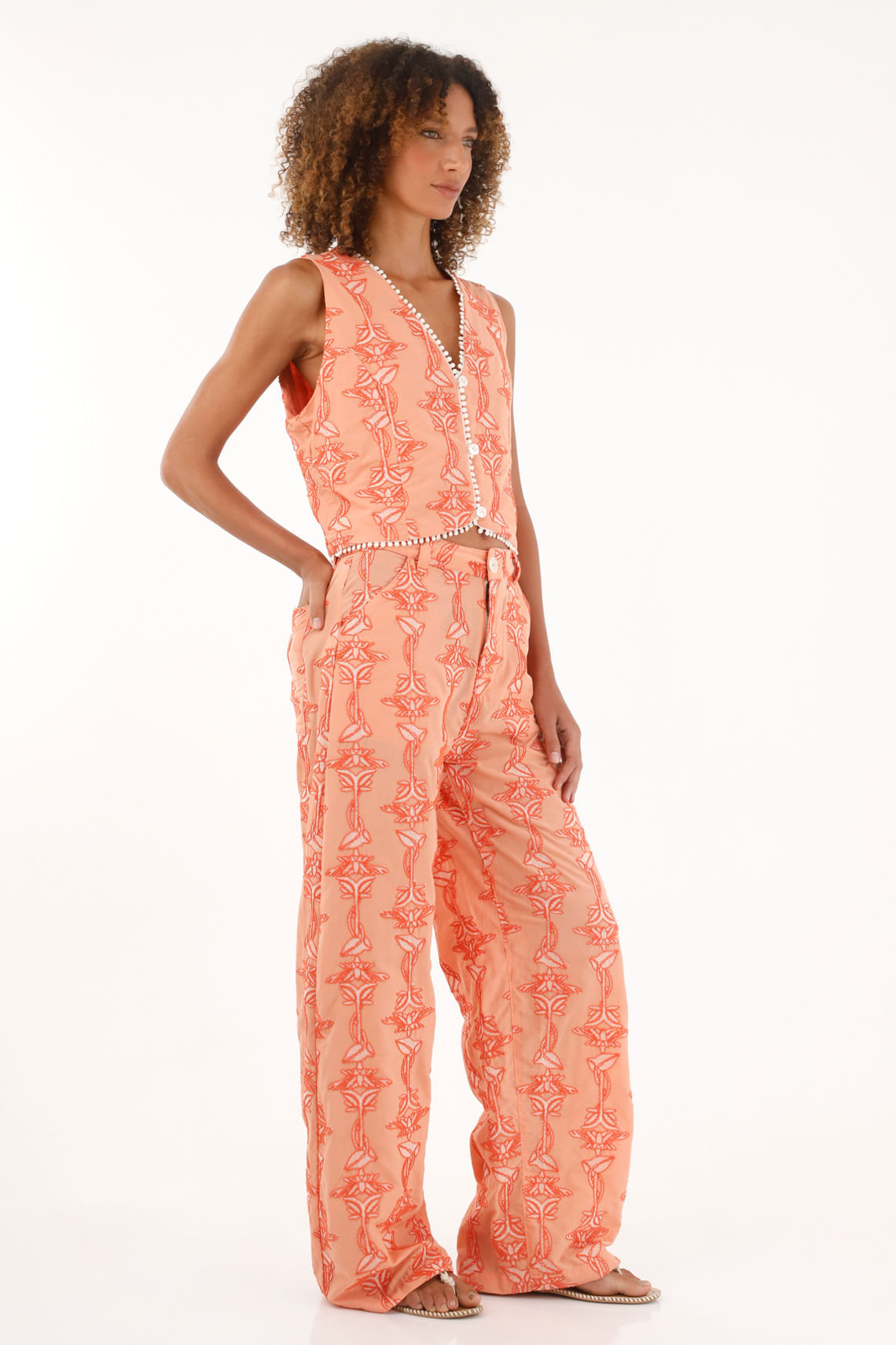 Pantalón Recto naranja con bordado para mujer