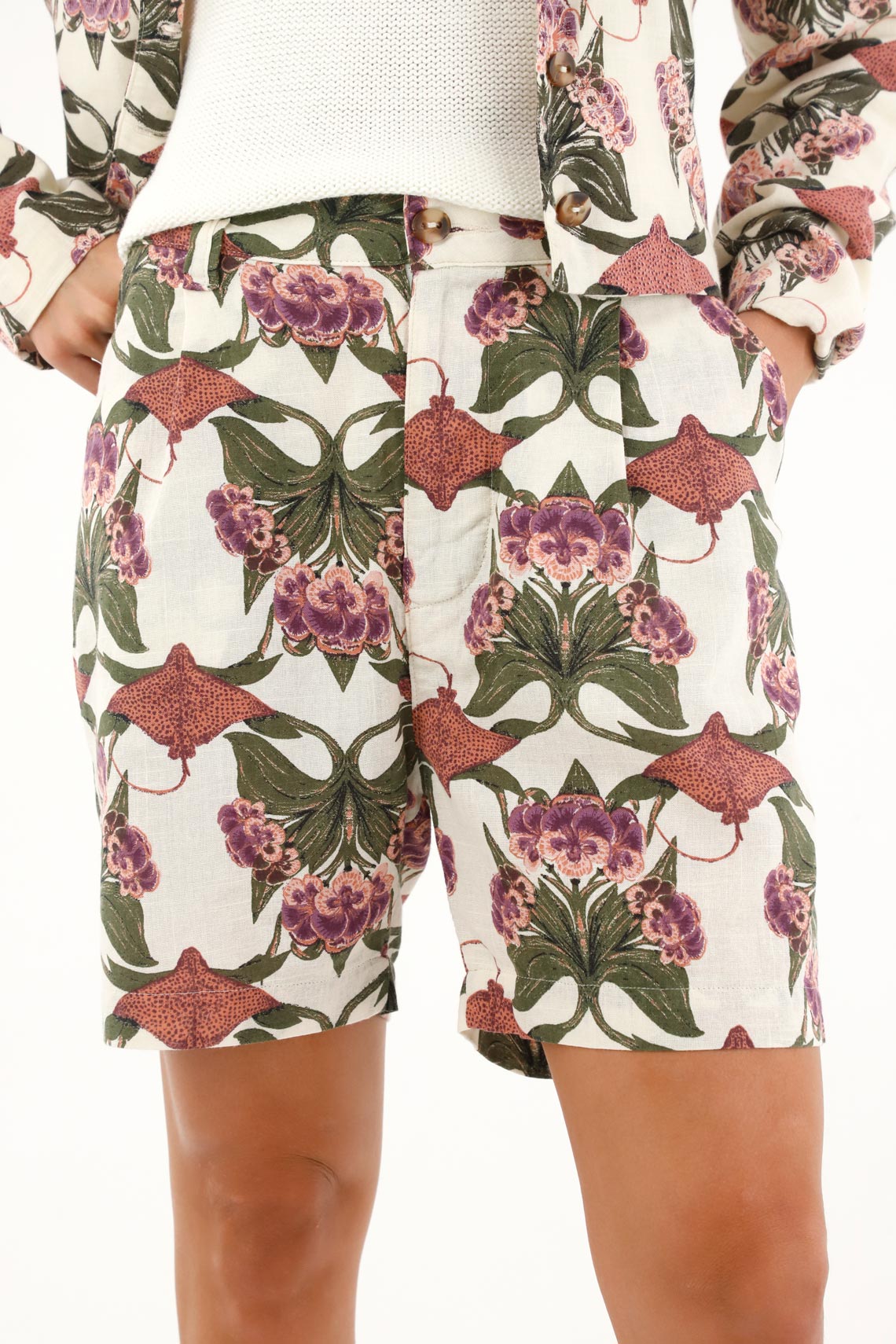 Bermuda tiro alto estampada para mujer