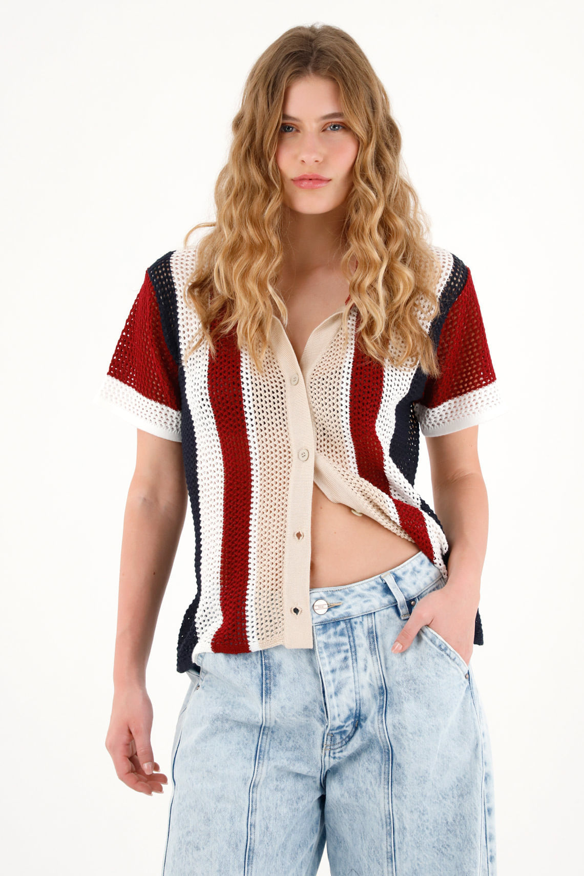 Camisa tejida con diseño a rayas multicolor para mujer