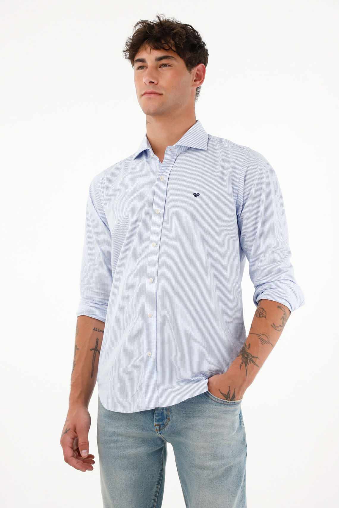 Camisa azul a rayas para hombre