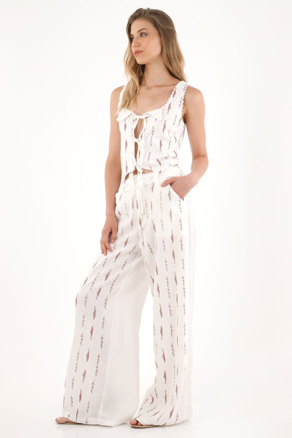 Camisa manga sisa con detalles de encaje estampada para mujer