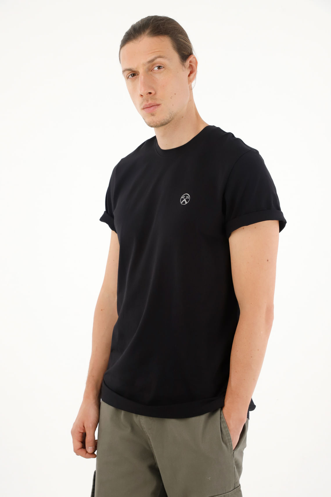 Camiseta negra estampada en espalda para hombre