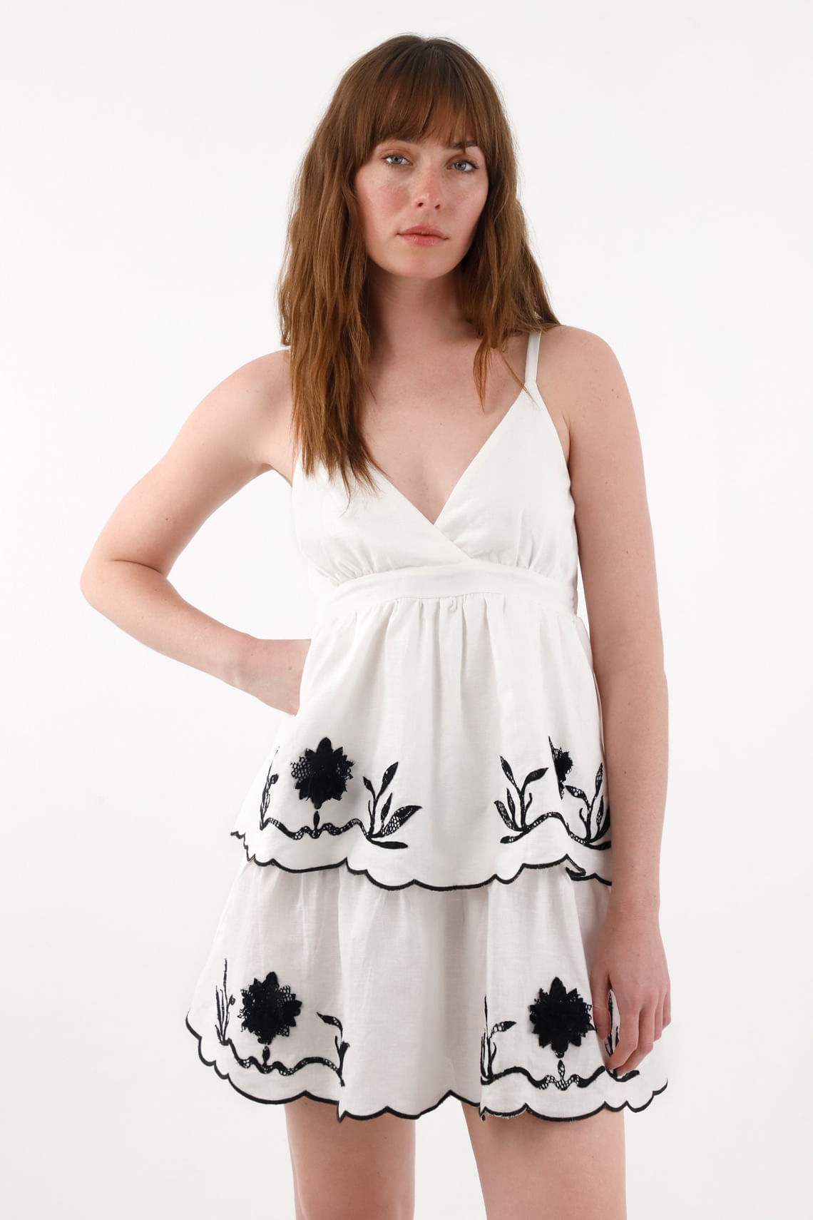 Vestido corto con boleros crudo para mujer