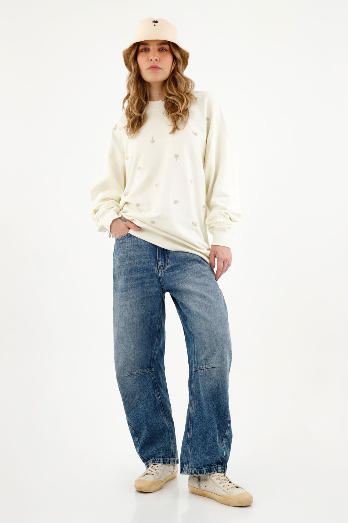 Buzo unisex crudo con mini bordador allover