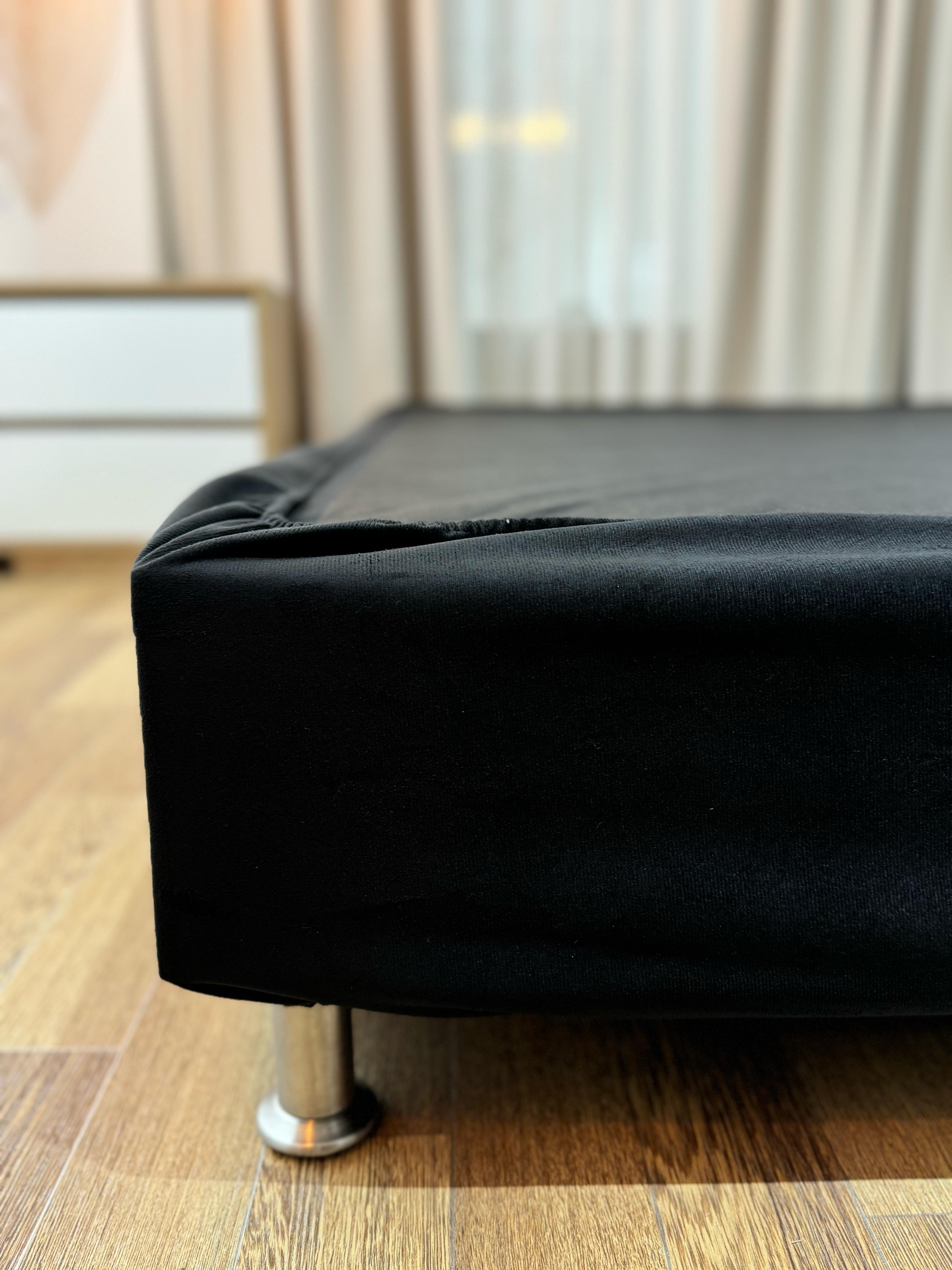 Forro base cama negro King Size (2.00*2.00)