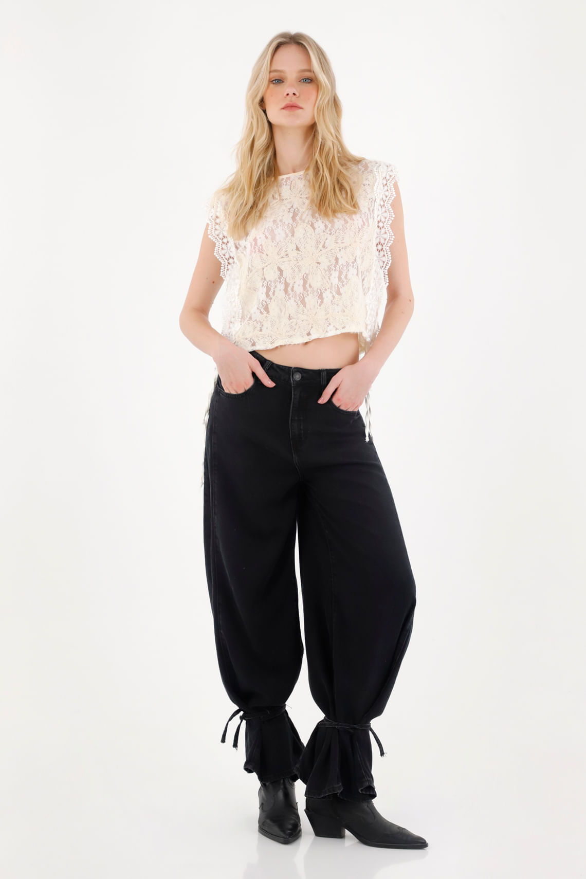Jean Wide Leg con amarres en bota negro para mujer