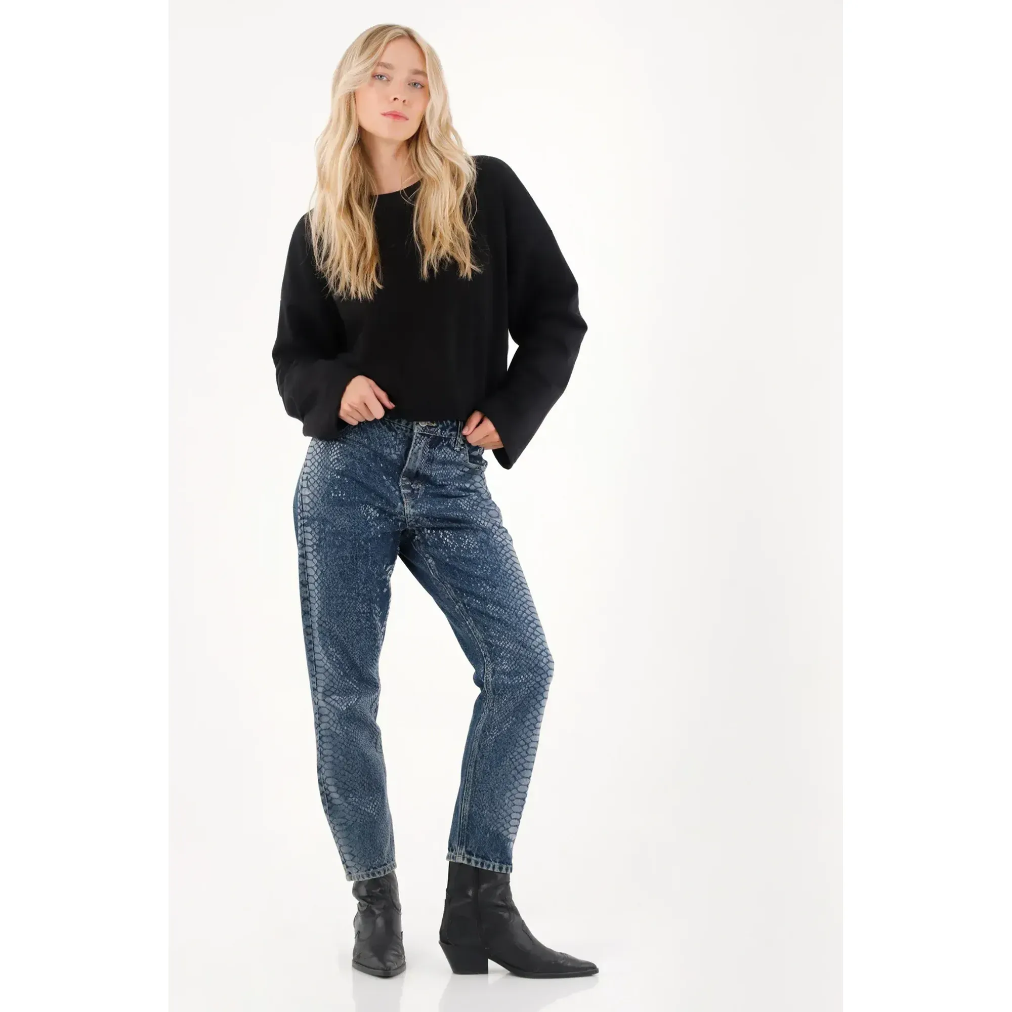 Jean Mom tiro bajo con foil animal print para mujer