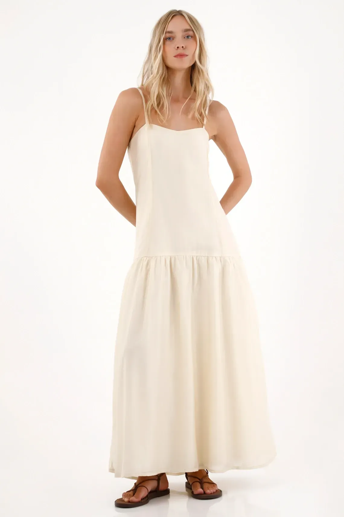 Vestido largo de tiras crudo para mujer