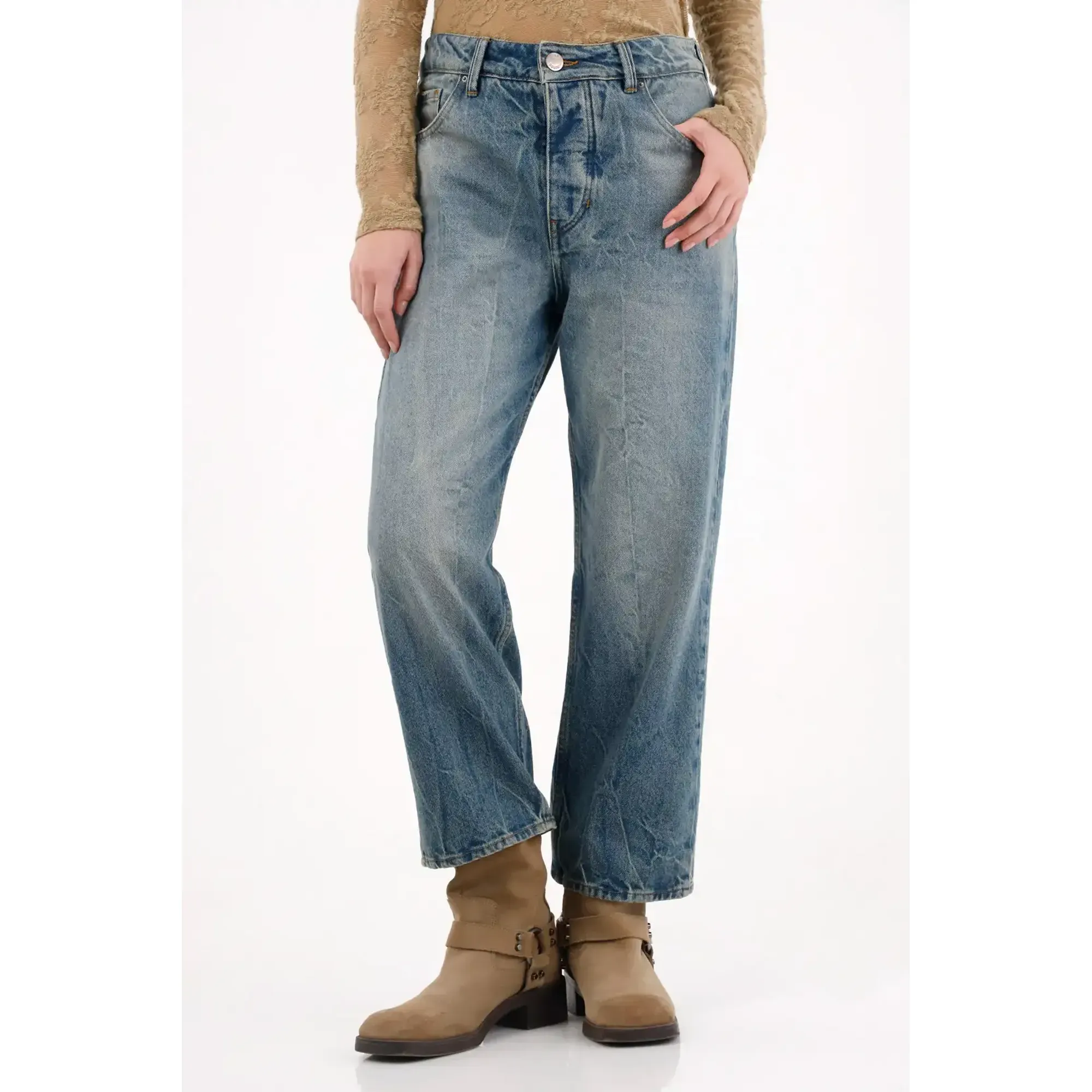 Jean tiro bajo y bota doblada azul para mujer