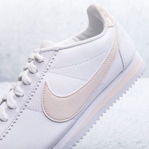 TENIS NIKE MUJER CLASSIC CORTEZ LEATHER - agaval