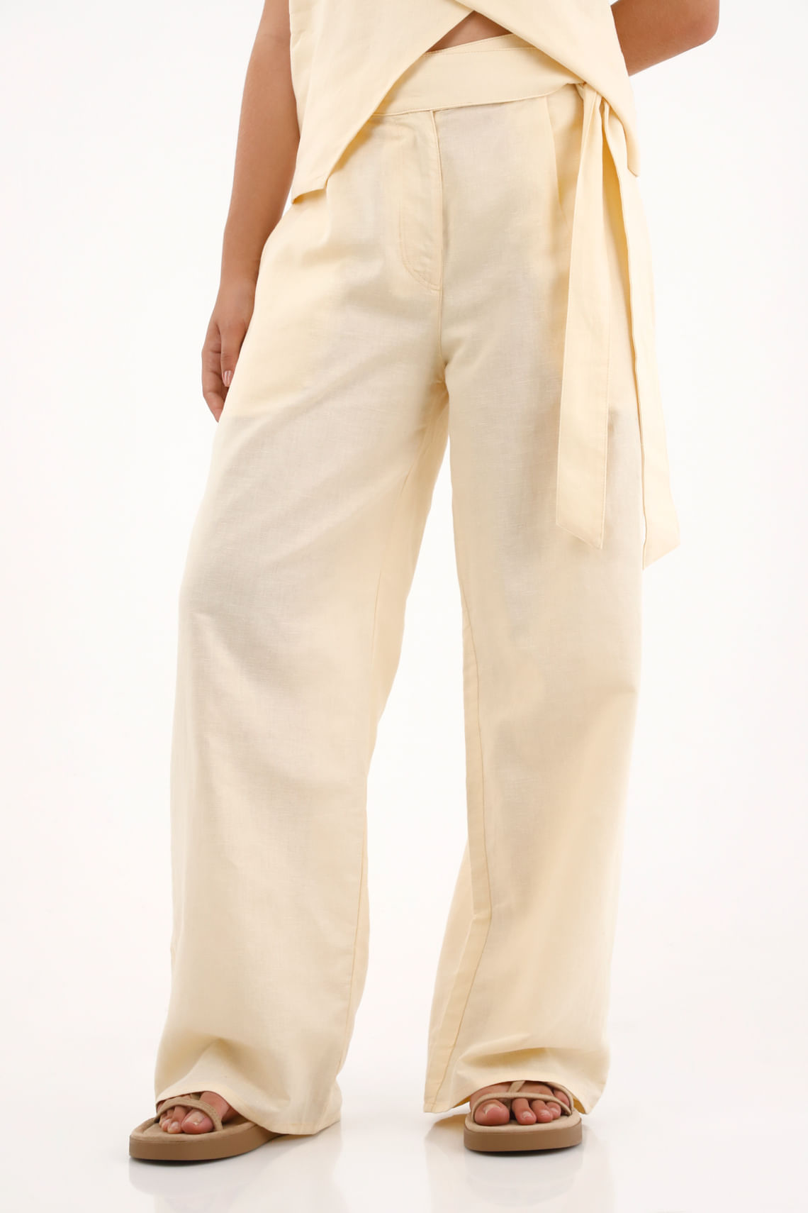 Pantalón Recto con ajuste en costado crudo para mujer