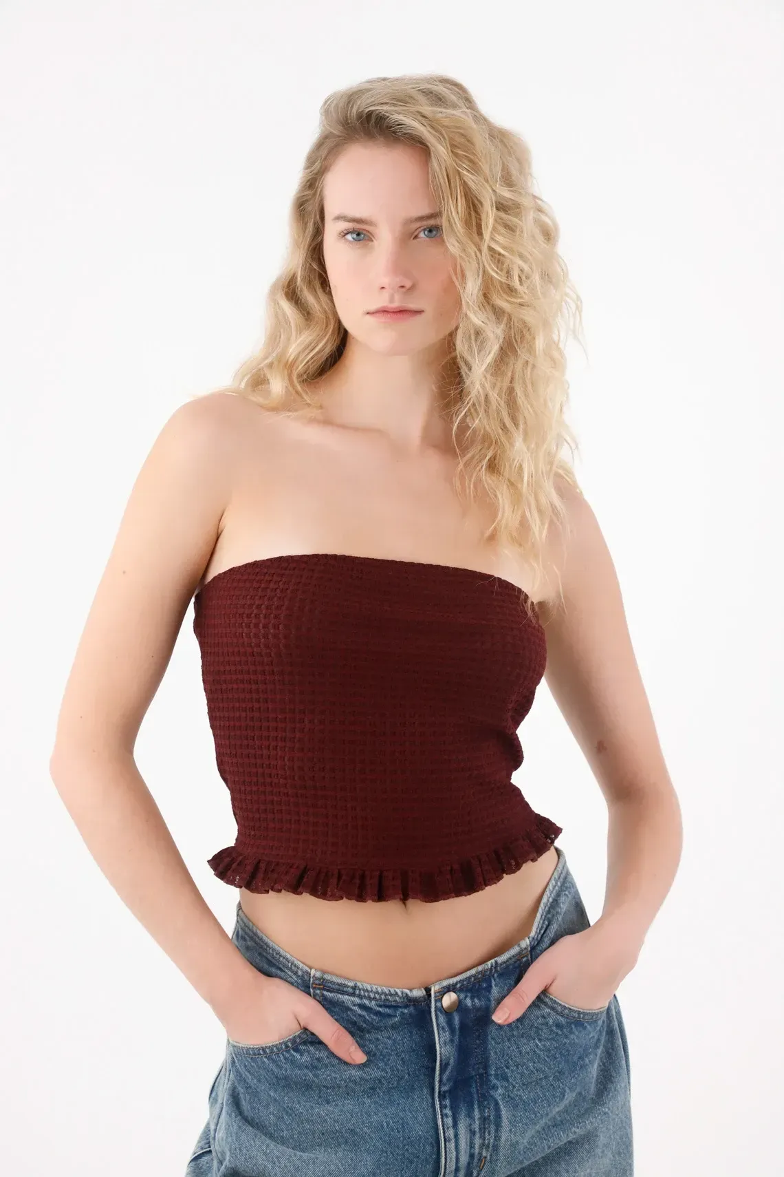 Camiseta strapleess vinotinto para mujer