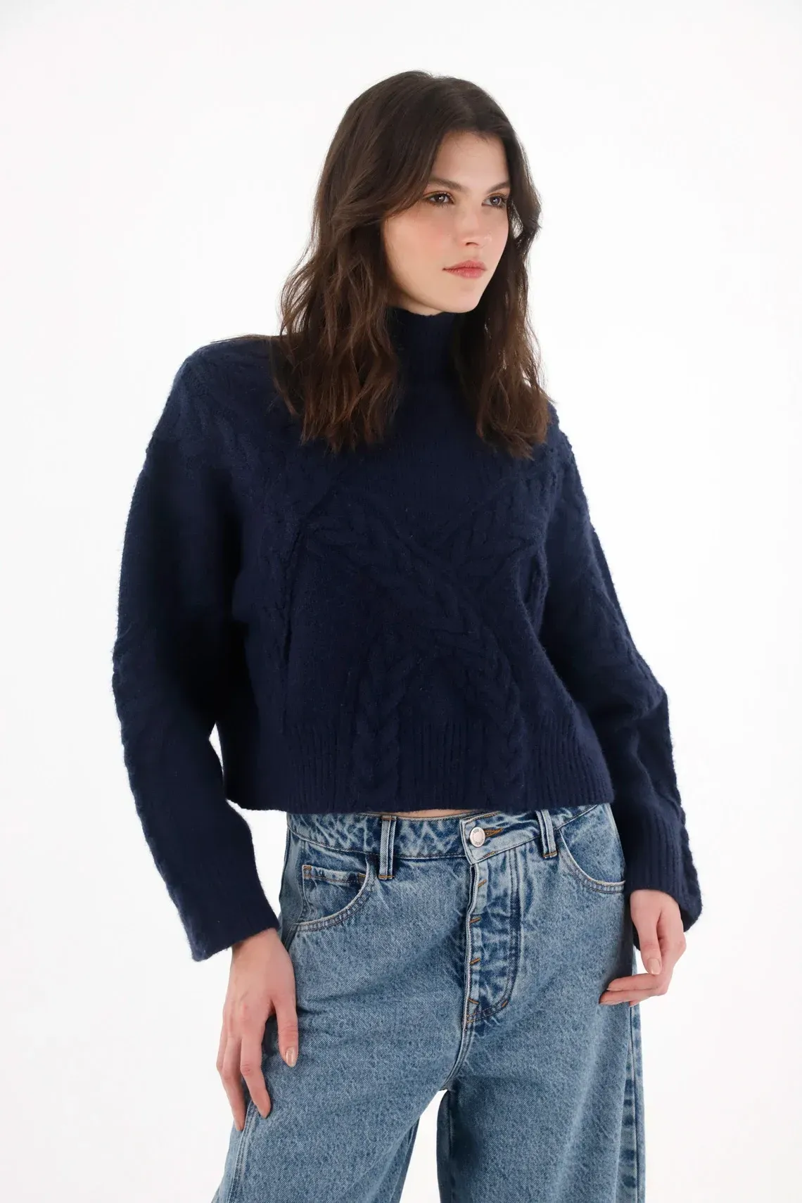 Buzo tejido cerrado azul para mujer