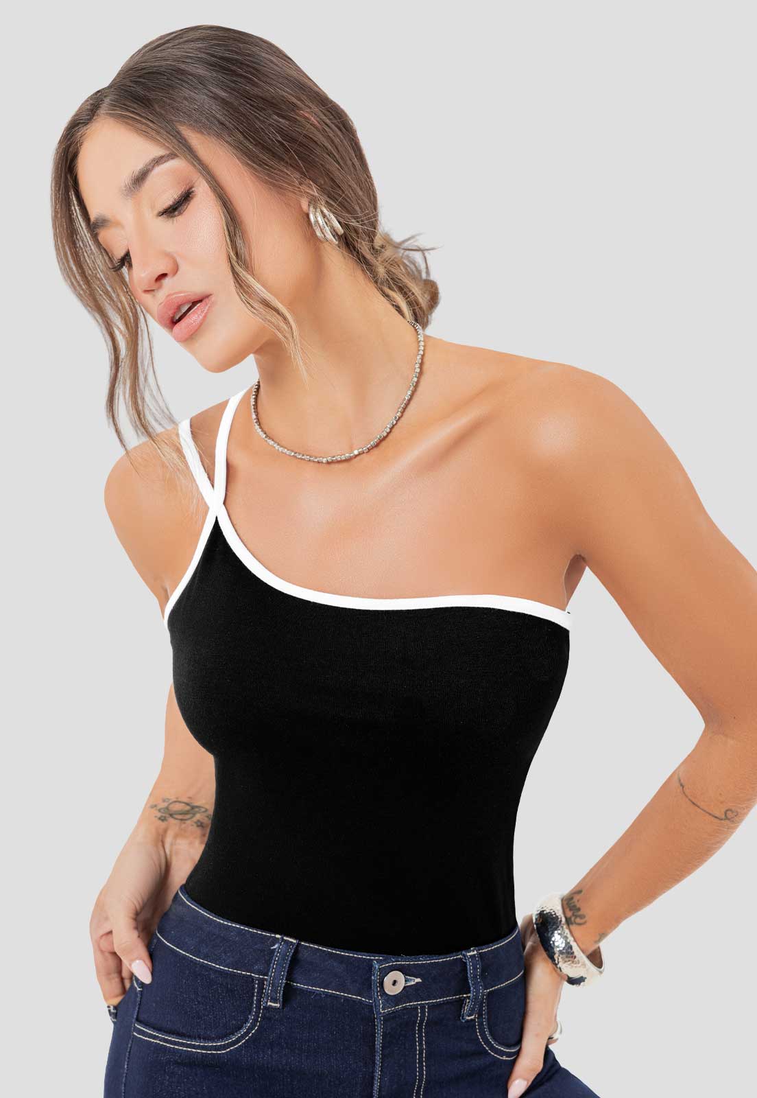 Blusa Mujer Negro Atypical 113124
