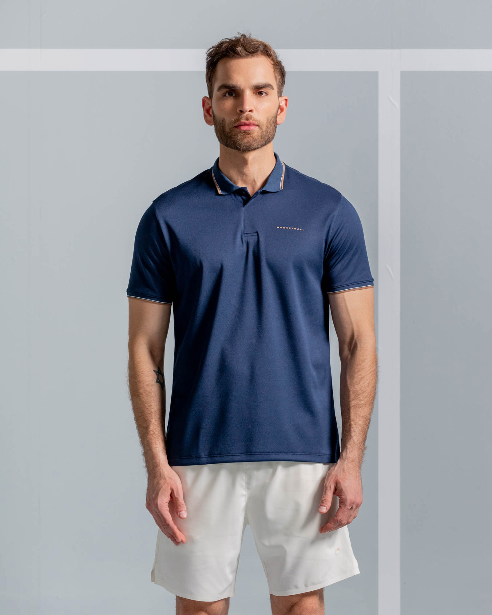 Camiseta Tipo Polo Detalles Contraste,  Color Azul Oscuro  Para Hombre