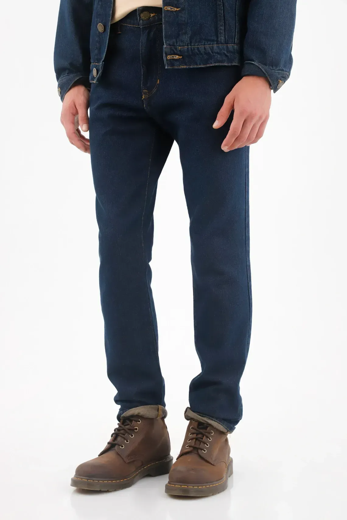 Jean para hombre de denim de algodón azul índigo corte recto con lavado oscuro uniforme
