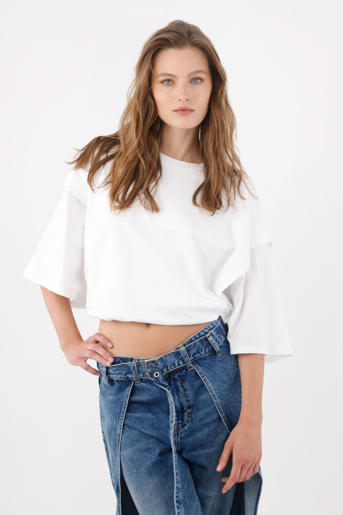 Camiseta oversize con mangas amplias en algodón blanco para mujer