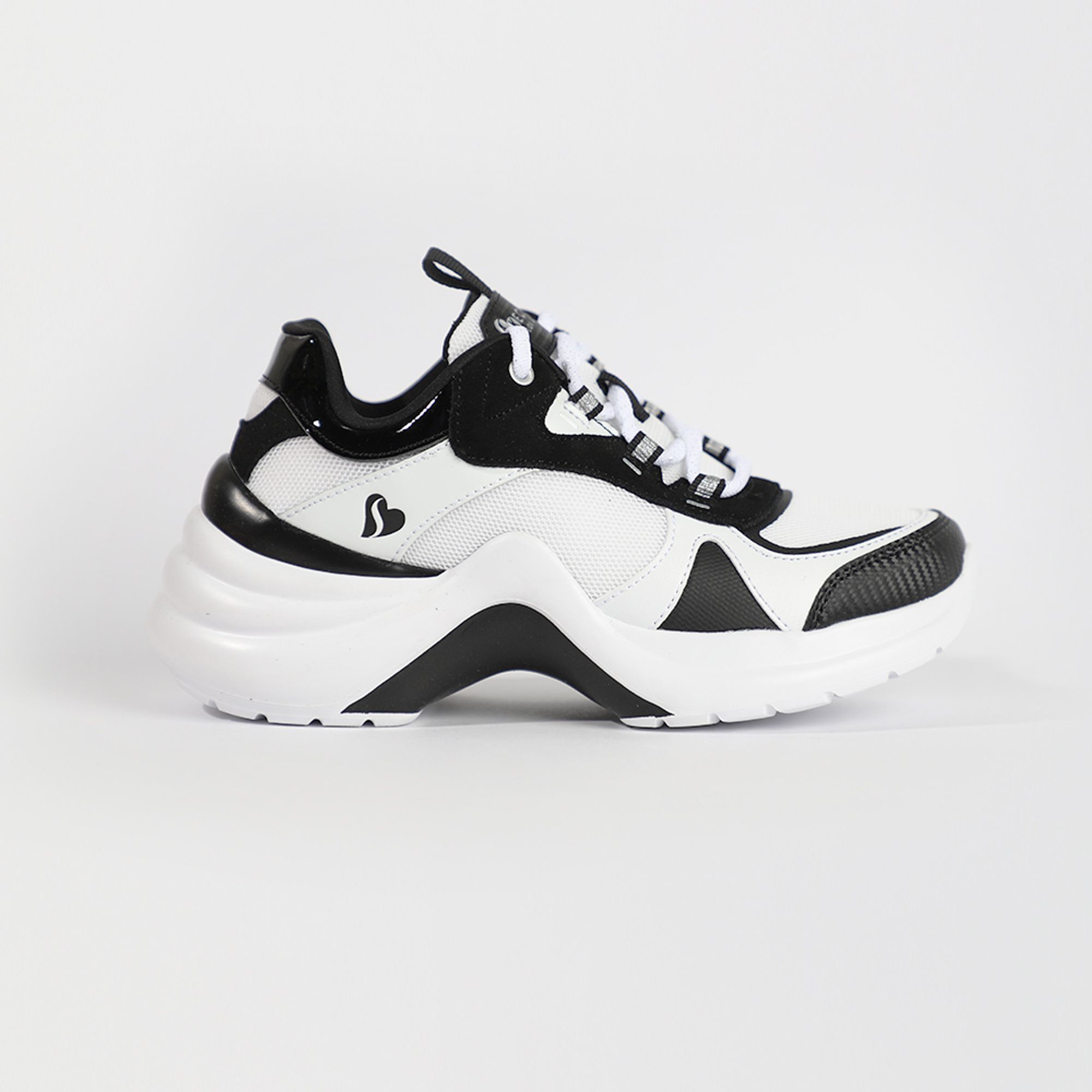 tenis con tacon skechers